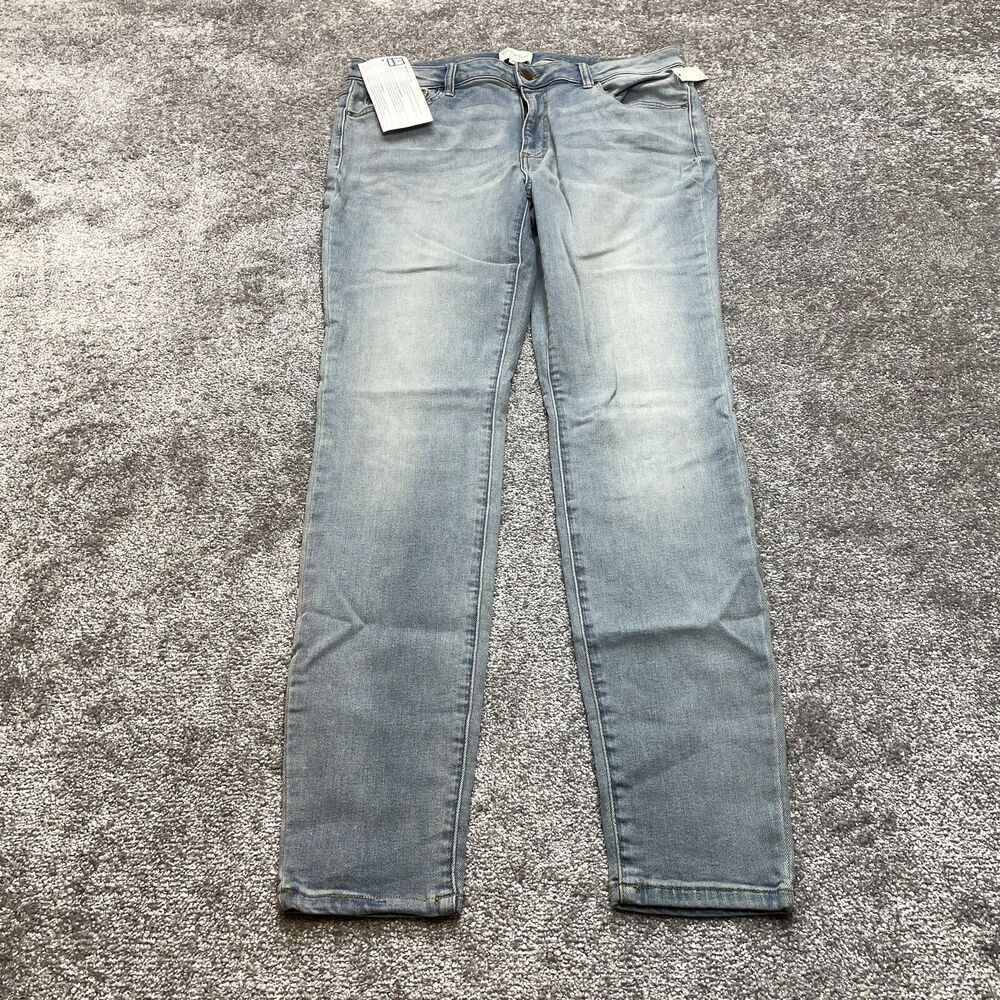 Daily Ritual Women's Size 32 Long Light Wash Skinny Jeans Straight New NWT